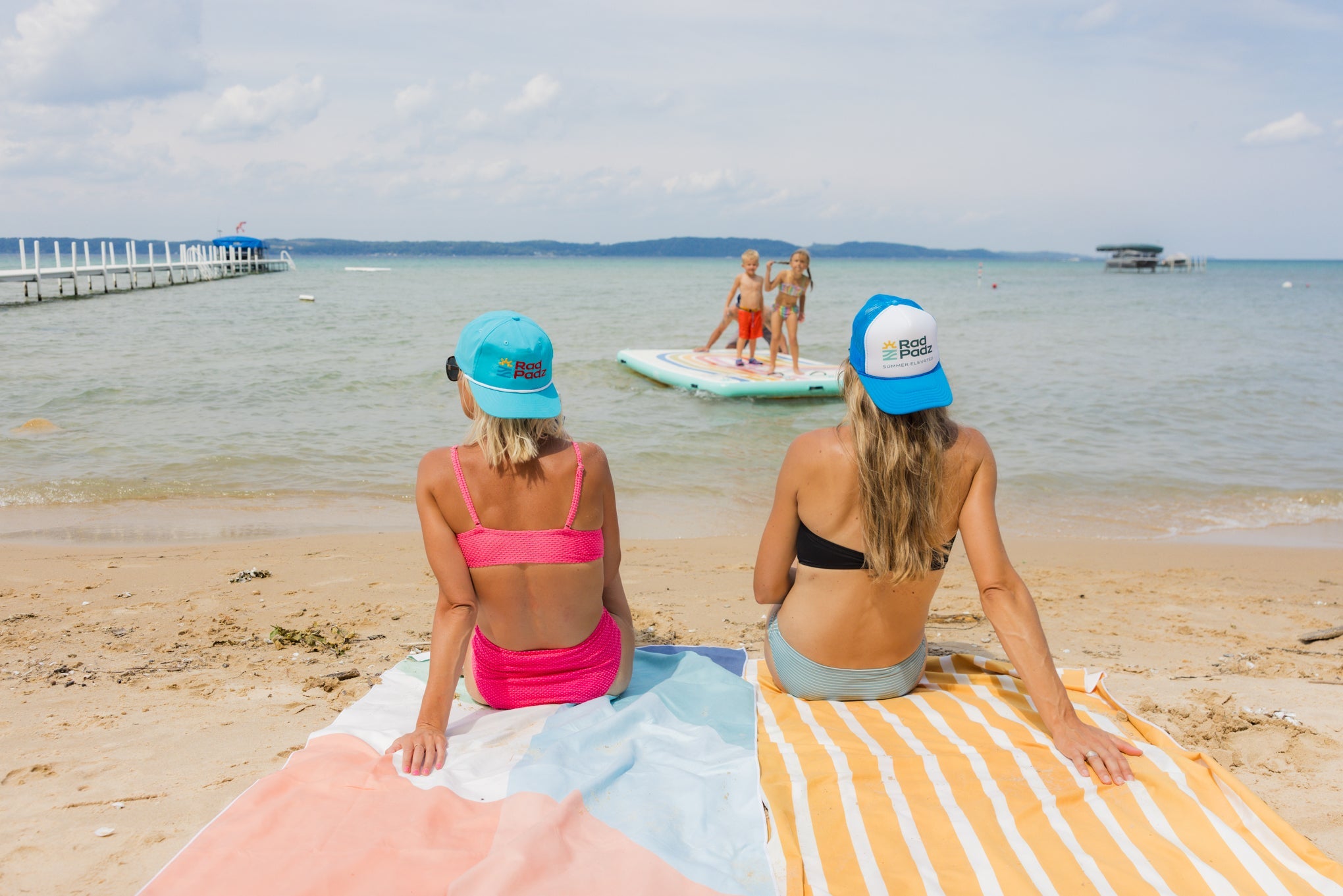 RadPadz Sandless Beach Towel | 4 Pack